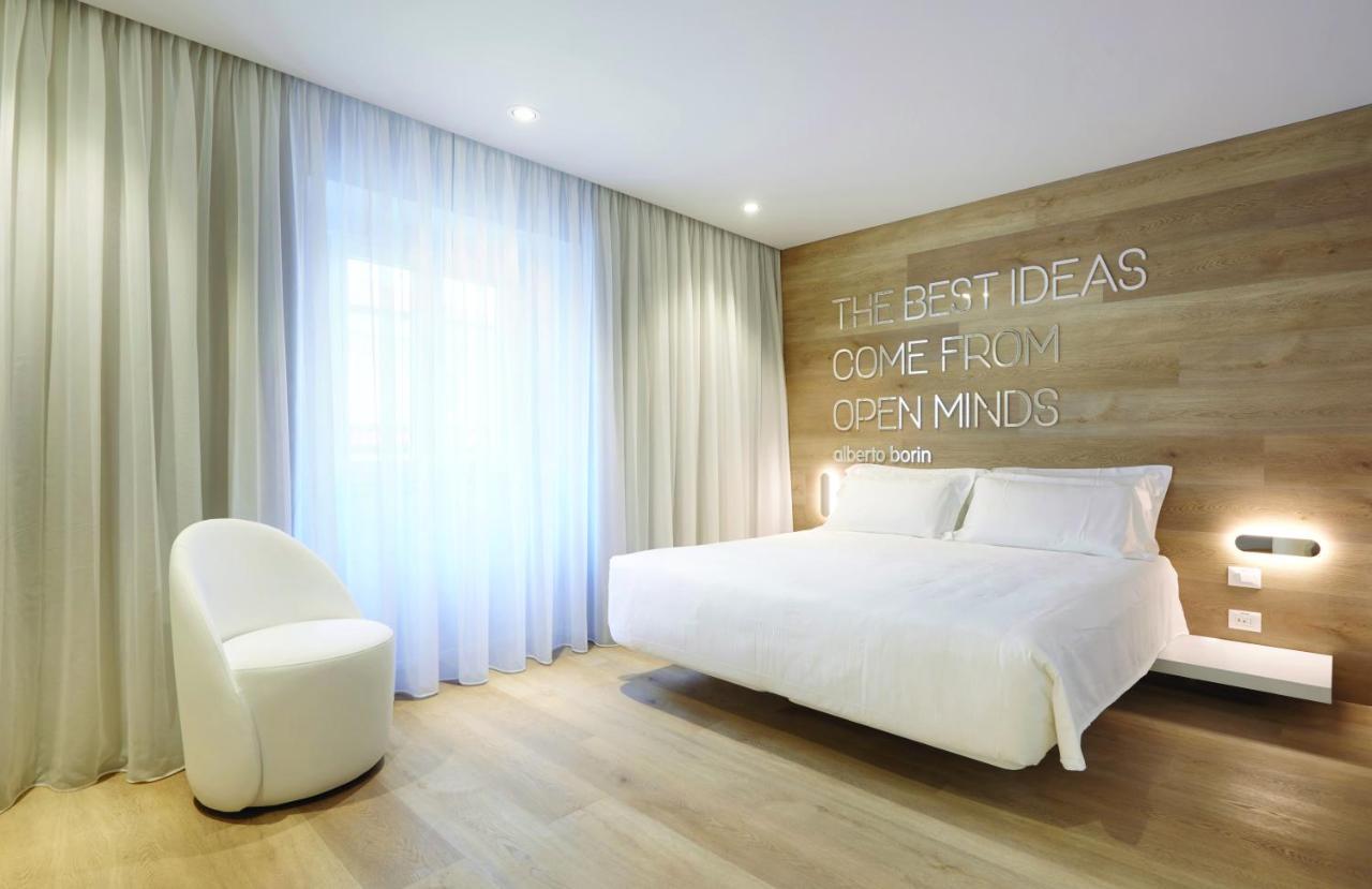 Youme Design Place Hotel Trieste Extérieur photo