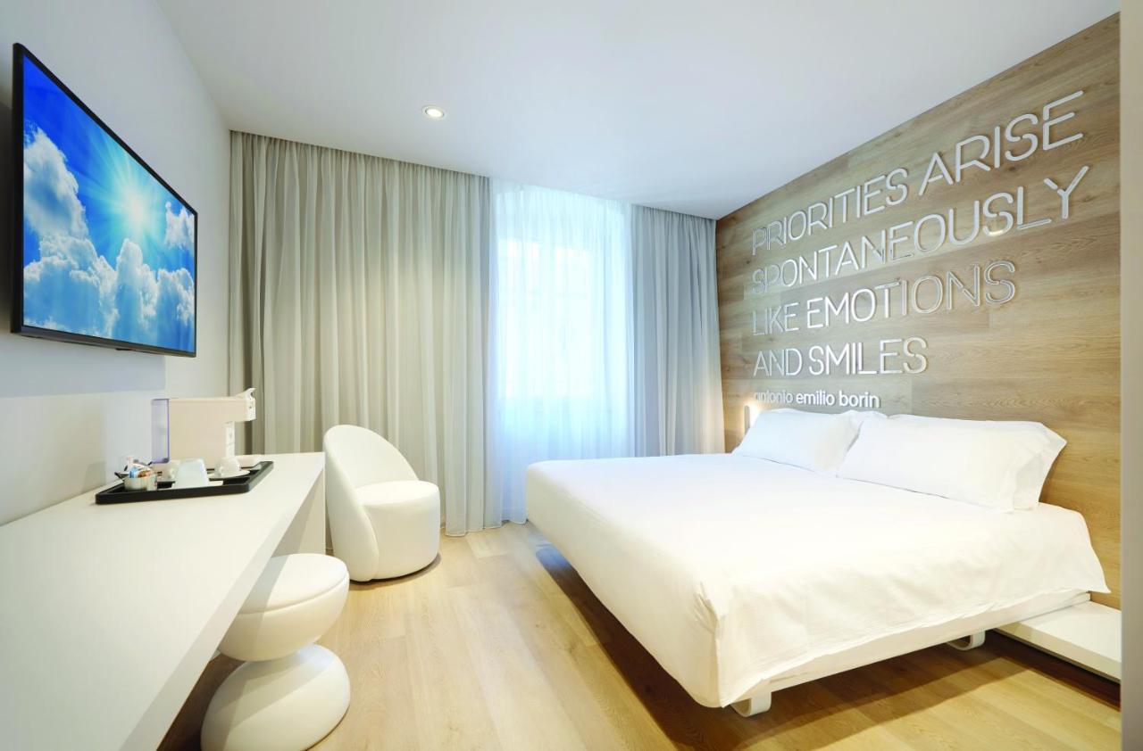Youme Design Place Hotel Trieste Extérieur photo
