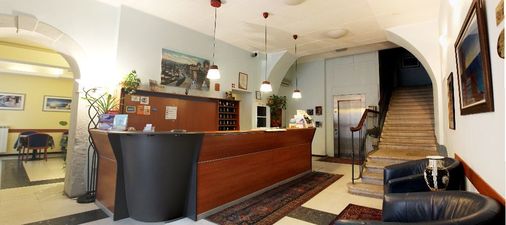 Youme Design Place Hotel Trieste Extérieur photo