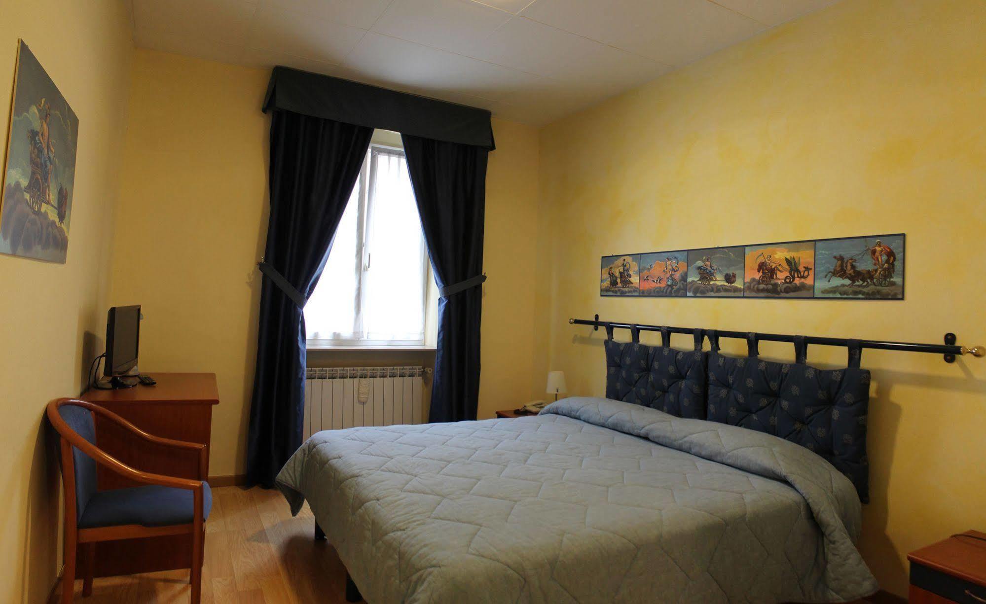 Youme Design Place Hotel Trieste Extérieur photo